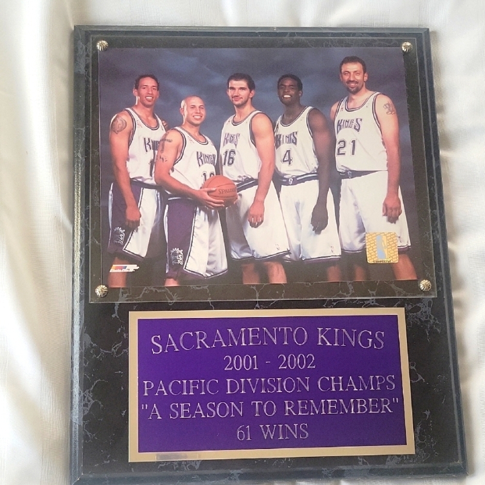 Sacramento Kings 2001-2002 Commemorative Plaque